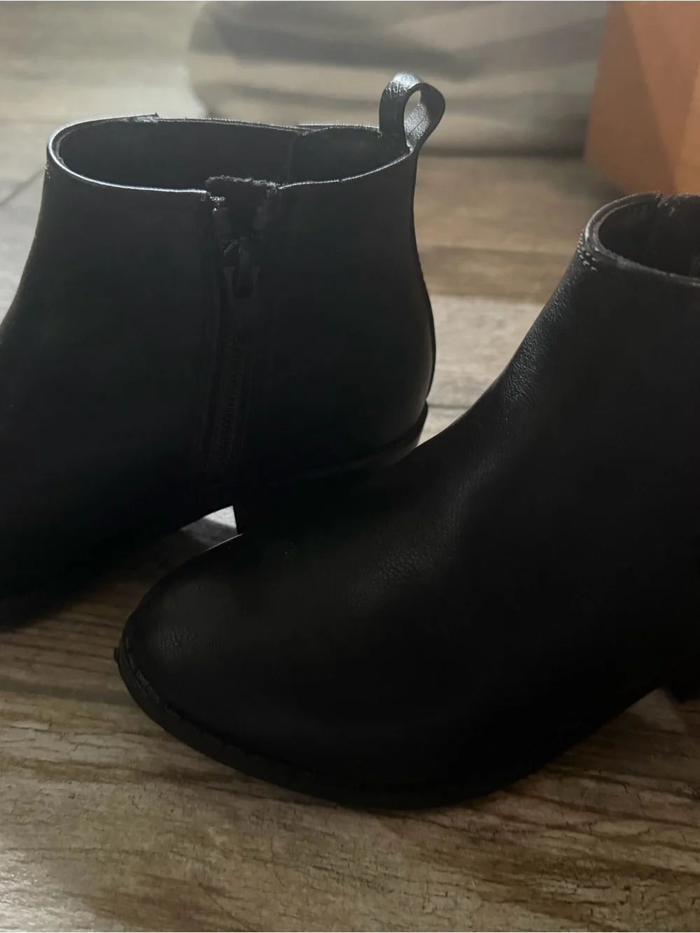 Youth Girls Brown and Black Ankle Chelsea Boots - Old Navy